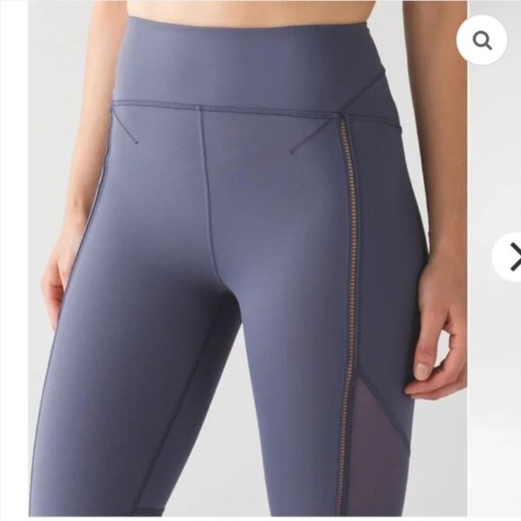 Lululemon leggings size 8 - Picture 3 of 8